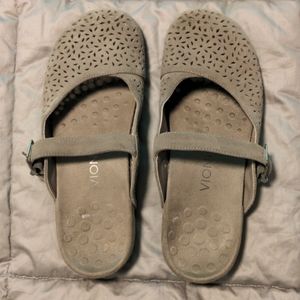 VIONIC LIDIA (WOMEN) - GREY